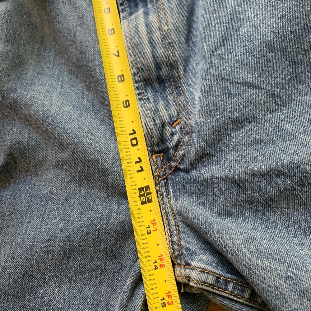 Men’s Y2K Levi’s 550 Relaxed Fit Jeans Size 48x30 - Picture 6 of 10